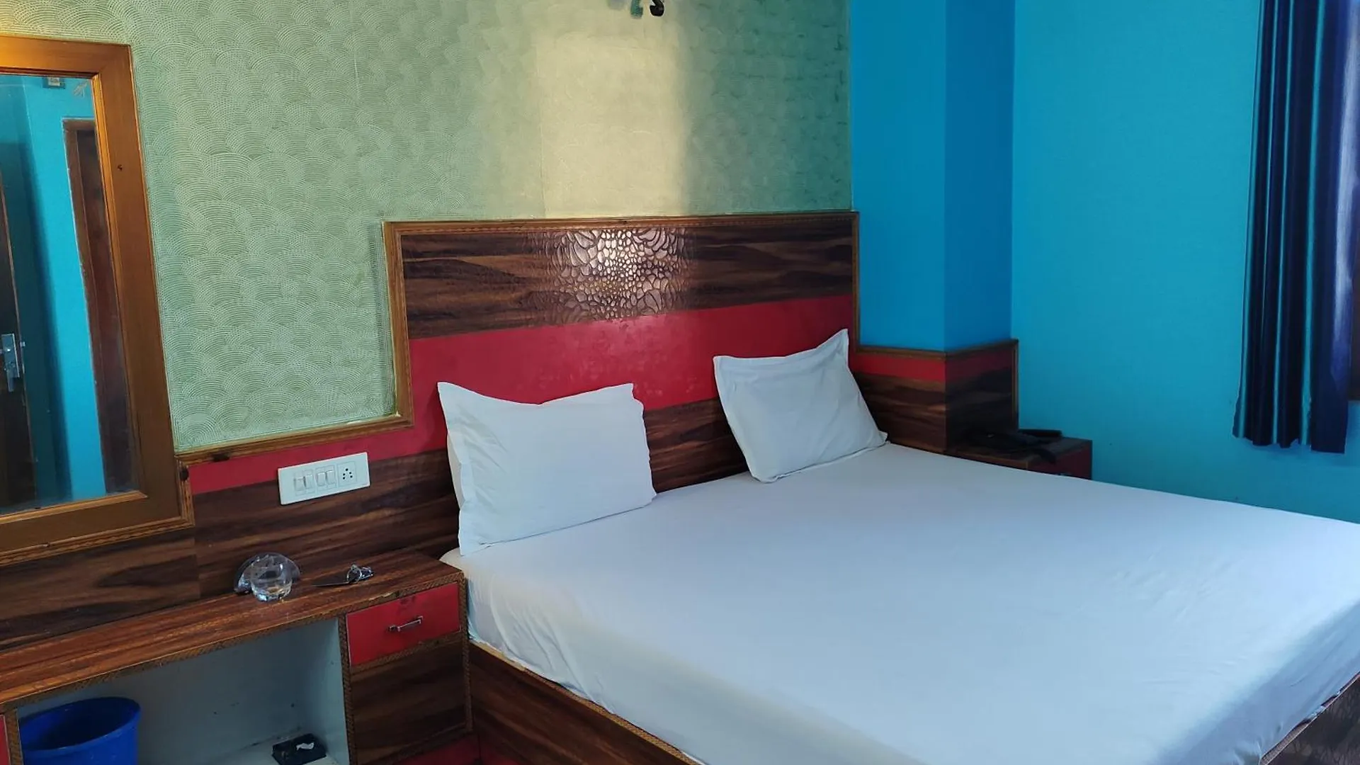 Hotel Tirupati Inn Hill View Shimla
