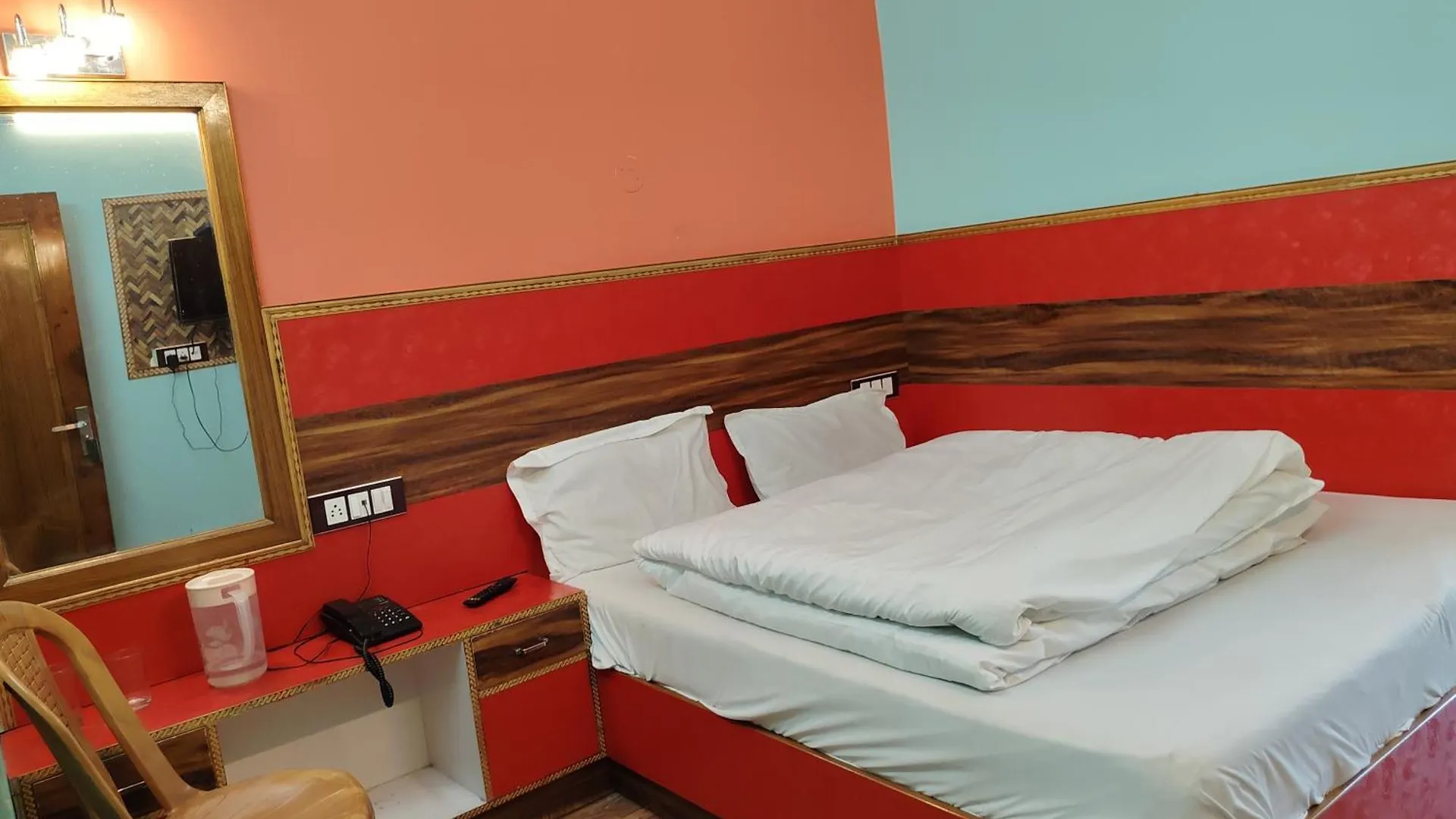 Hotel Tirupati Inn Hill View Shimla