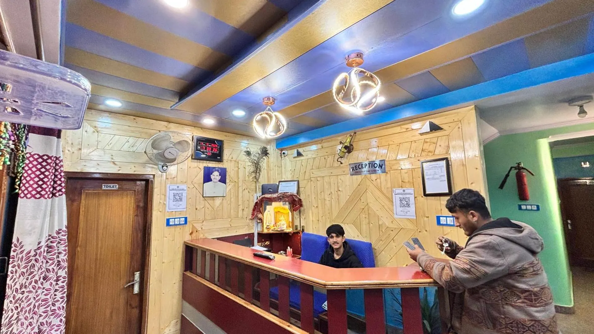 Hotel Tirupati Inn Hill View Shimla 3*,  India